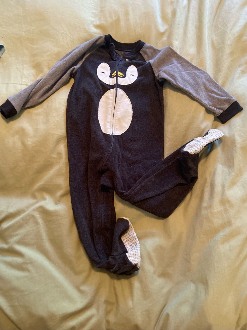 Carters 3T Penguin One-Piece Footed Pajamas - Black and Gray